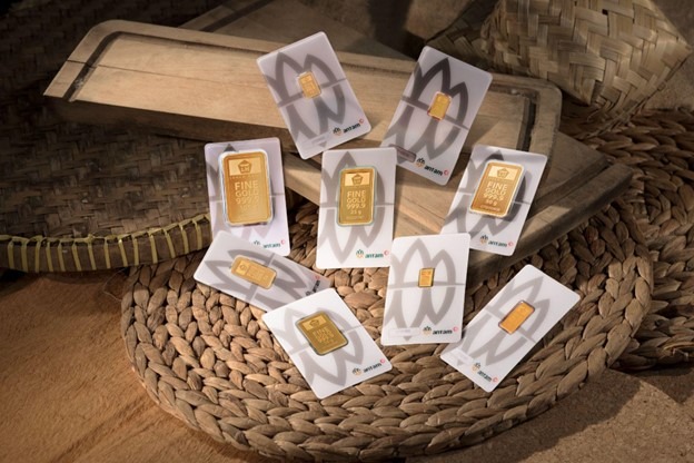 Butik Emas Darmo di Peresmian Bullion Services